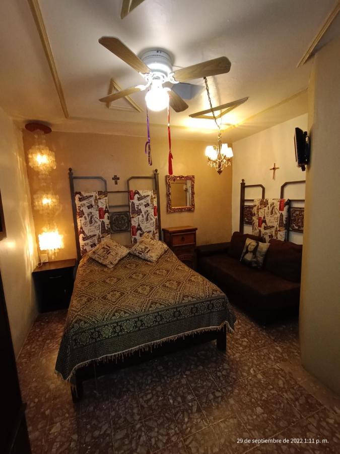 Hotel Posada Spa Antigua Casa Hogar แท็กซ์โก เด อลาร์คอน ภายนอก รูปภาพ